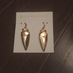 Kendra Scott Stephanie Earrings
